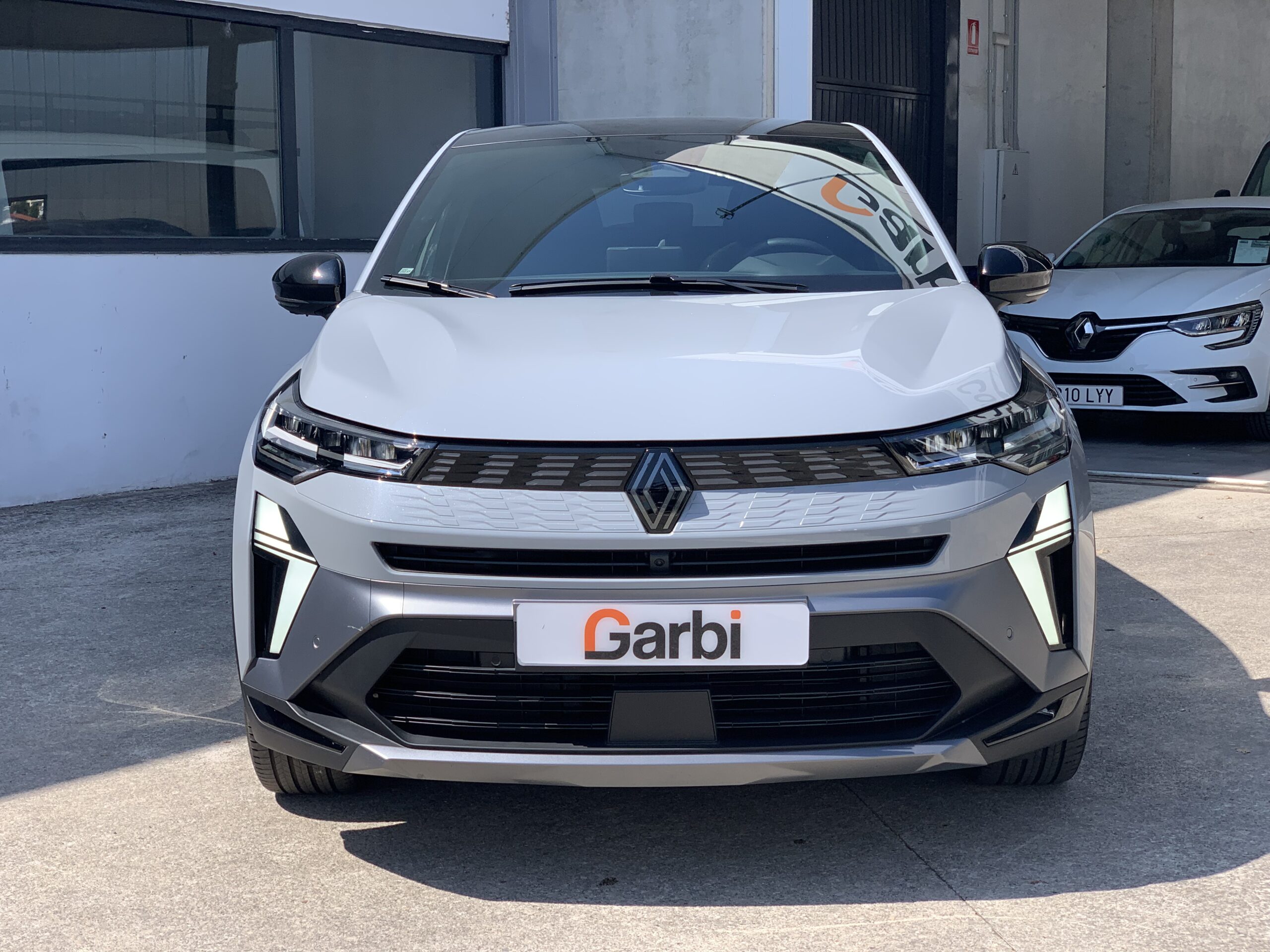 RENAULT SYMBIOZ ESPIRIT ALPINE E-TECH FULL HYBRID 145CV + PACK HARMAN KARDON + CAMARA 360º + PACK SAFETY + PACK WINTER + TECHO SOLAR PANORAMICO SOLARBAY + MALETERO DE APERTURA ELECTRICA + RUEDA DE EMERGENCIA + GOOGLE INTEGRADO