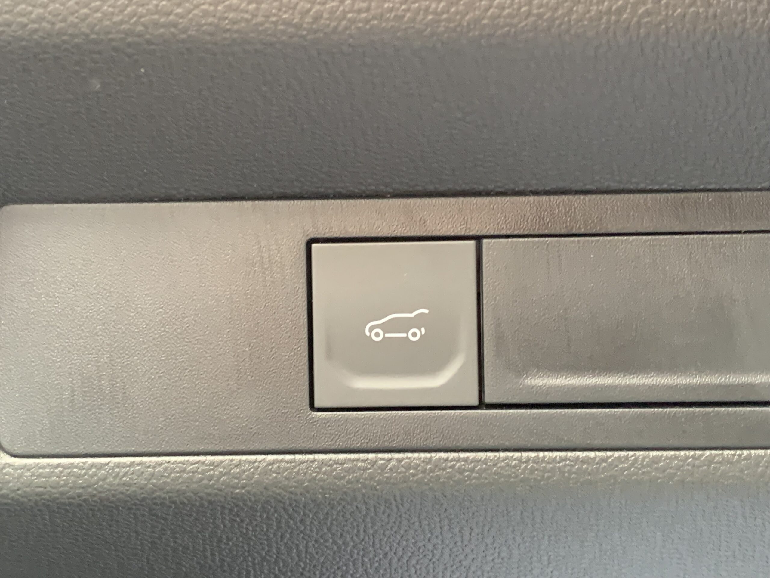 RENAULT SYMBIOZ ESPIRIT ALPINE E-TECH FULL HYBRID 145CV + PACK HARMAN KARDON + CAMARA 360º + PACK SAFETY + PACK WINTER + TECHO SOLAR PANORAMICO SOLARBAY + MALETERO DE APERTURA ELECTRICA + RUEDA DE EMERGENCIA + GOOGLE INTEGRADO