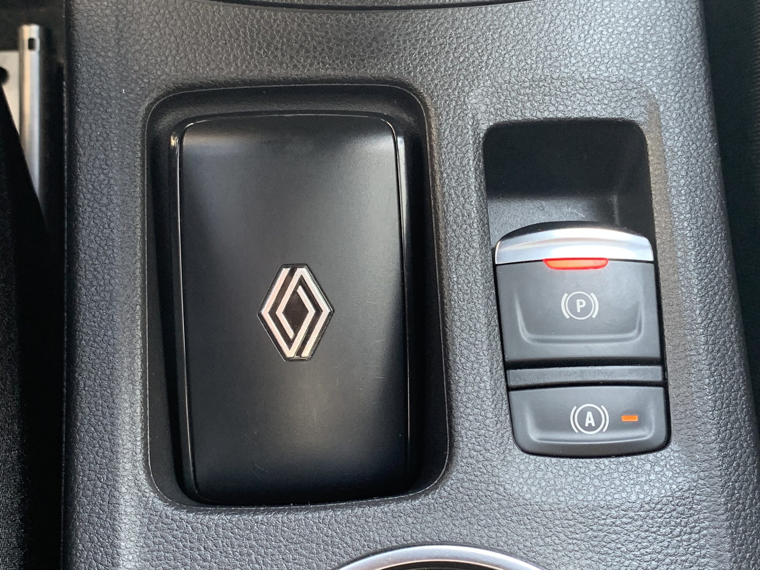 RENAULT SYMBIOZ ESPIRIT ALPINE E-TECH FULL HYBRID 145CV + PACK HARMAN KARDON + CAMARA 360º + PACK SAFETY + PACK WINTER + TECHO SOLAR PANORAMICO SOLARBAY + MALETERO DE APERTURA ELECTRICA + RUEDA DE EMERGENCIA + GOOGLE INTEGRADO