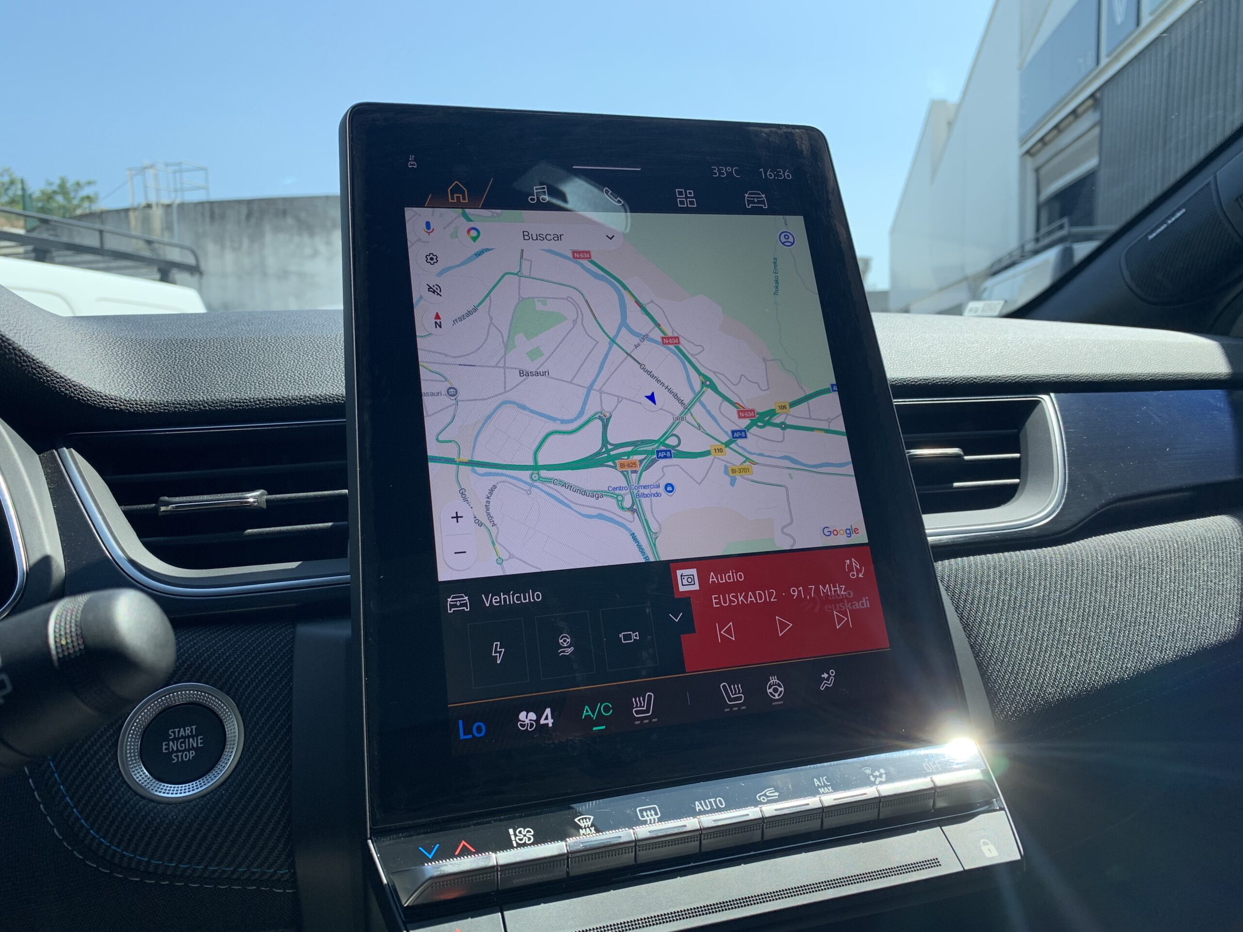 RENAULT SYMBIOZ ESPIRIT ALPINE E-TECH FULL HYBRID 145CV + PACK HARMAN KARDON + CAMARA 360º + PACK SAFETY + PACK WINTER + TECHO SOLAR PANORAMICO SOLARBAY + MALETERO DE APERTURA ELECTRICA + RUEDA DE EMERGENCIA + GOOGLE INTEGRADO