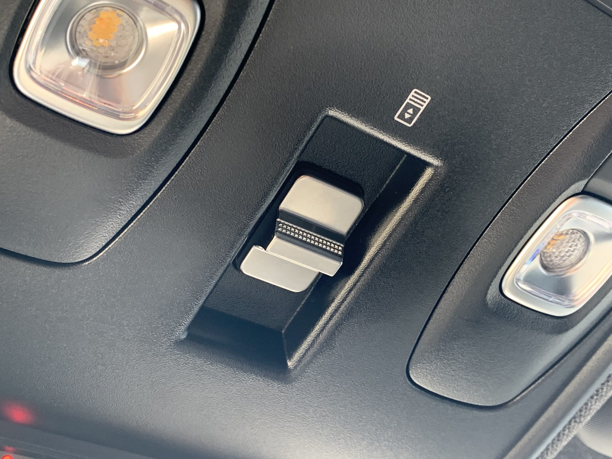 RENAULT SYMBIOZ ESPIRIT ALPINE E-TECH FULL HYBRID 145CV + PACK HARMAN KARDON + CAMARA 360º + PACK SAFETY + PACK WINTER + TECHO SOLAR PANORAMICO SOLARBAY + MALETERO DE APERTURA ELECTRICA + RUEDA DE EMERGENCIA + GOOGLE INTEGRADO