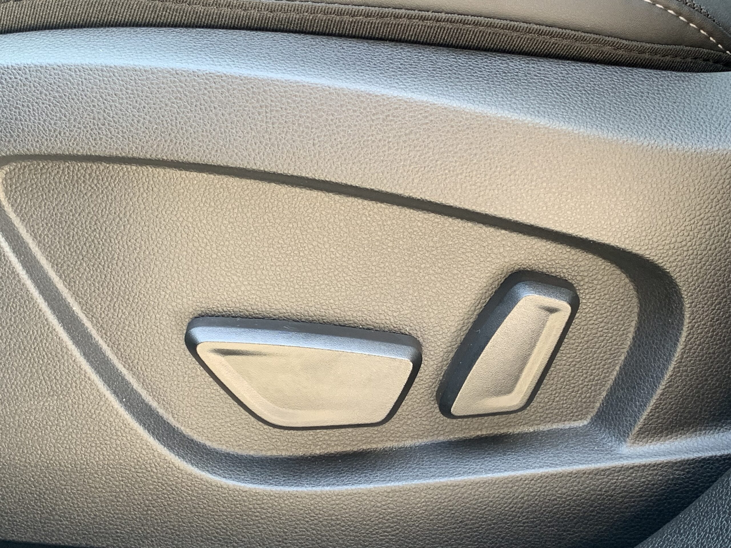 RENAULT SYMBIOZ ESPIRIT ALPINE E-TECH FULL HYBRID 145CV + PACK HARMAN KARDON + CAMARA 360º + PACK SAFETY + PACK WINTER + TECHO SOLAR PANORAMICO SOLARBAY + MALETERO DE APERTURA ELECTRICA + RUEDA DE EMERGENCIA + GOOGLE INTEGRADO