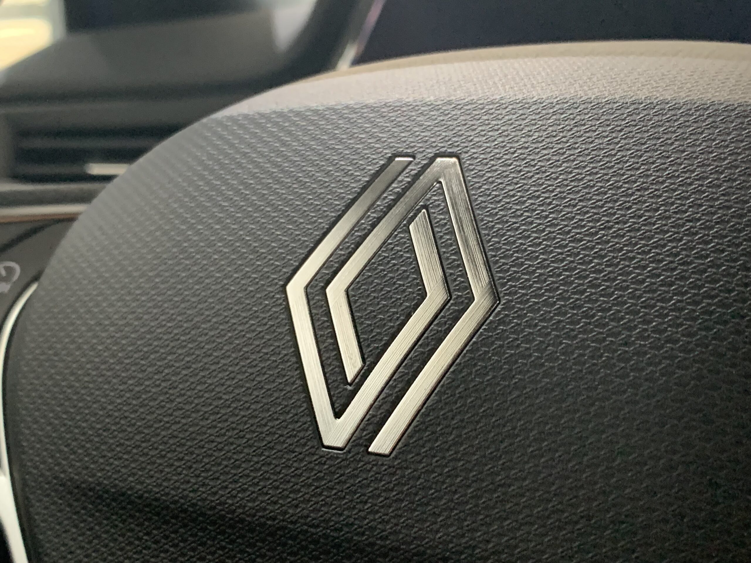 RENAULT CAPTUR TECHNO E-TECH FULL HYBRID 160CV
