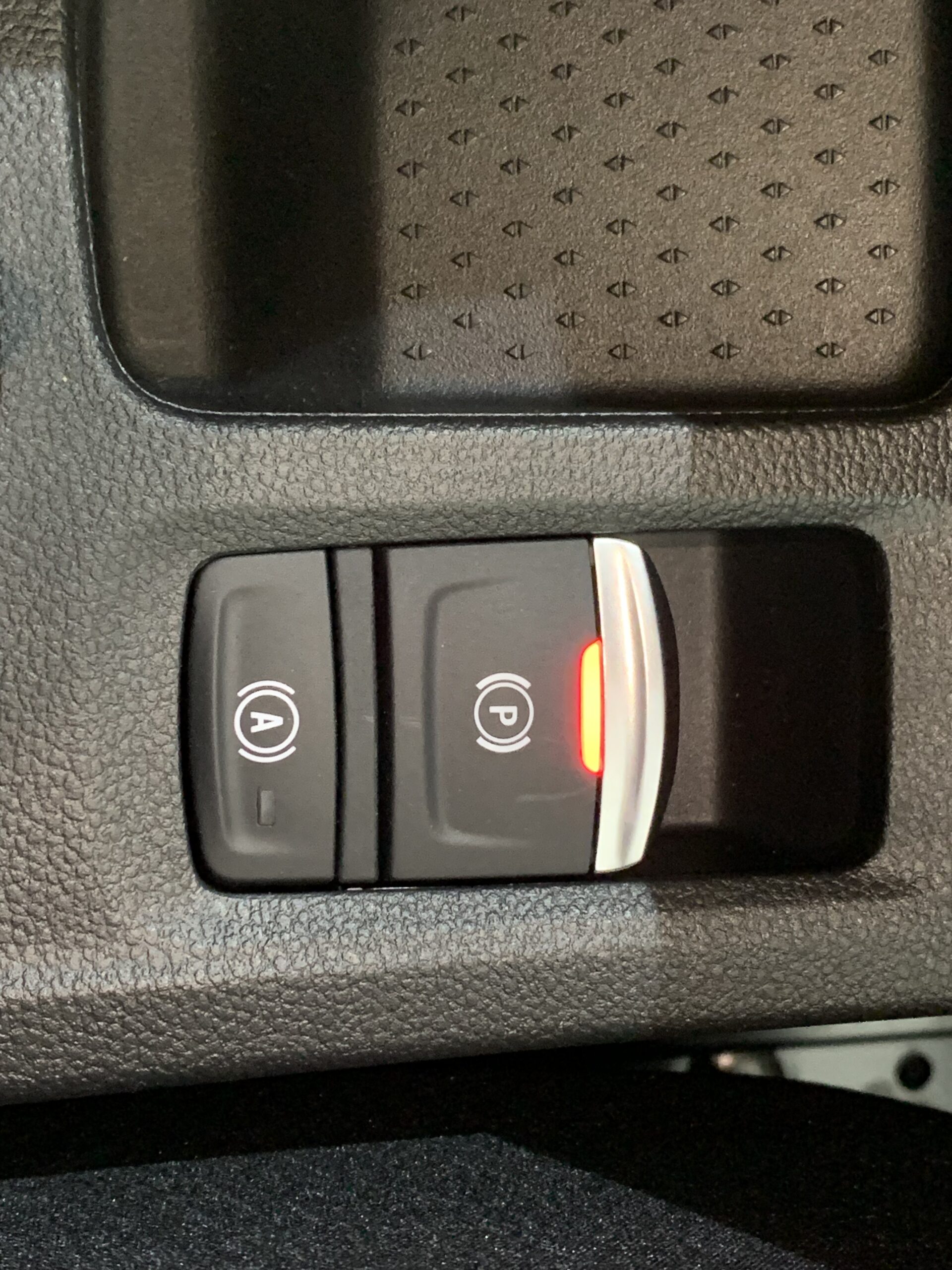 RENAULT CAPTUR TECHNO E-TECH FULL HYBRID 160CV