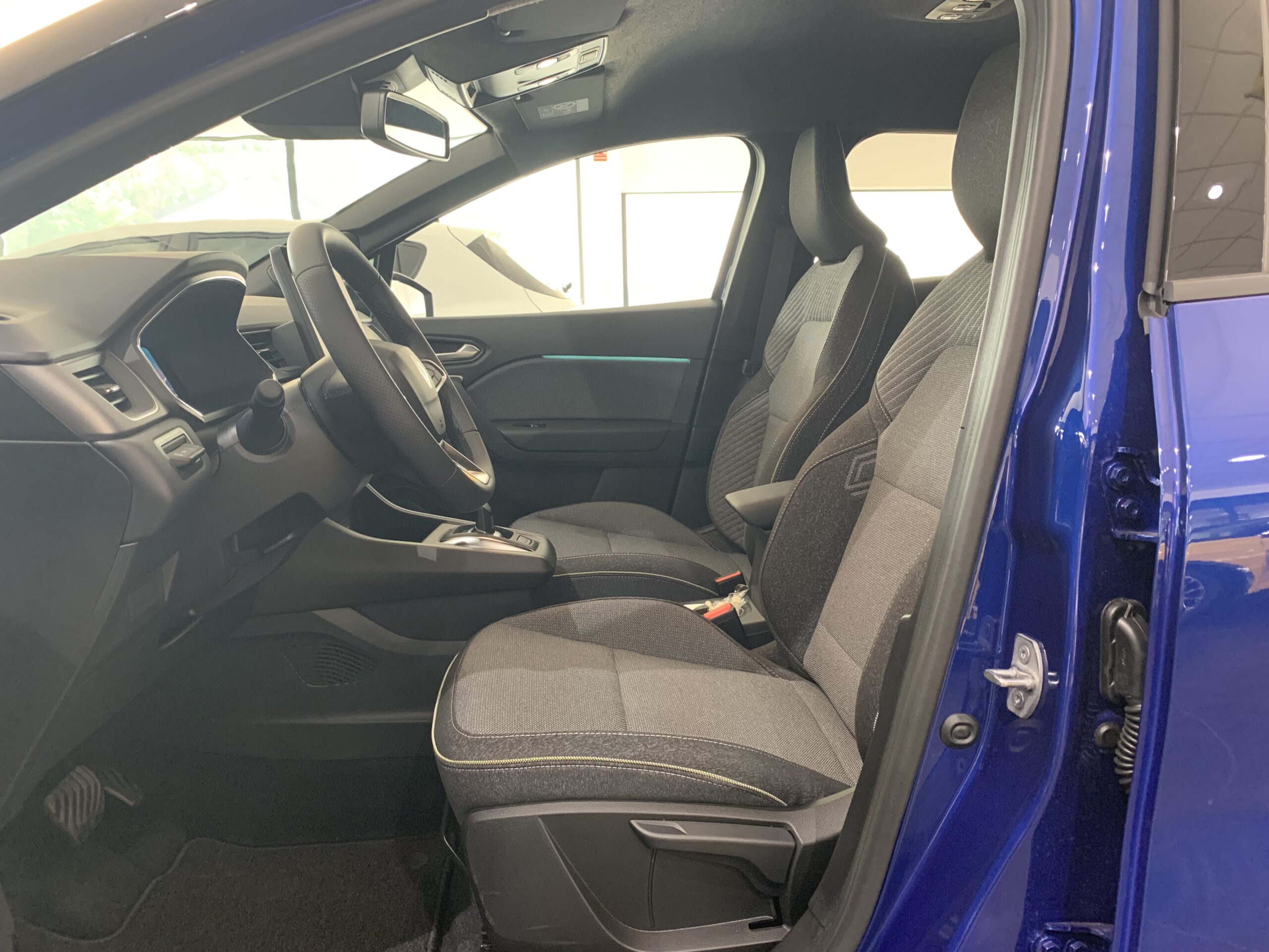 RENAULT CAPTUR TECHNO E-TECH FULL HYBRID 160CV