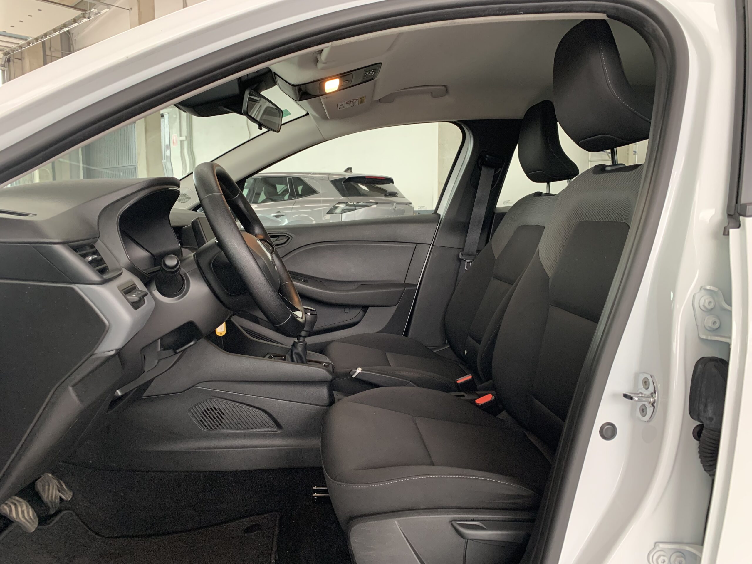 RENAULT CLIO BUSINESS BLUE DCI 100CV