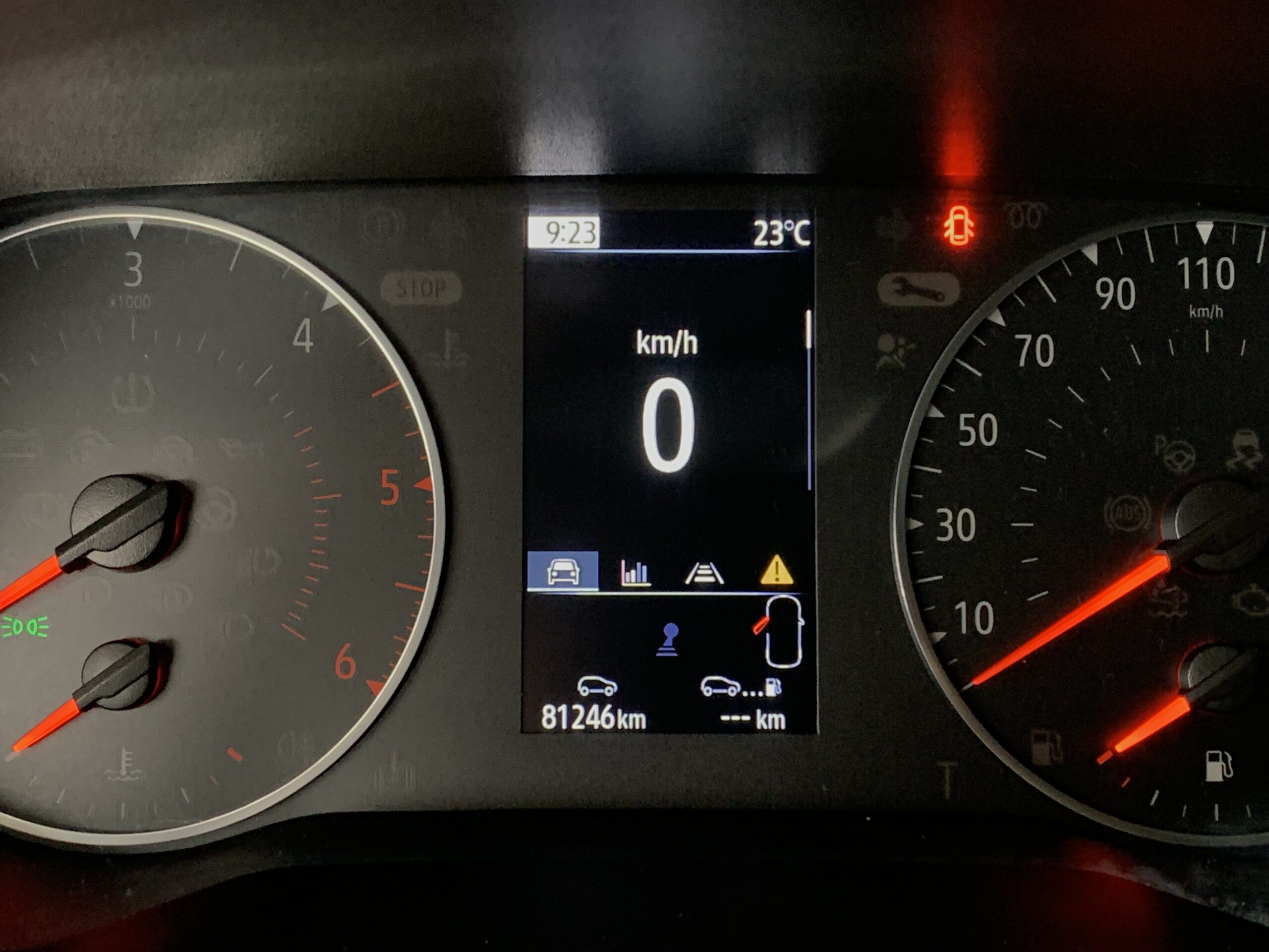 RENAULT CLIO BUSINESS BLUE DCI 100CV