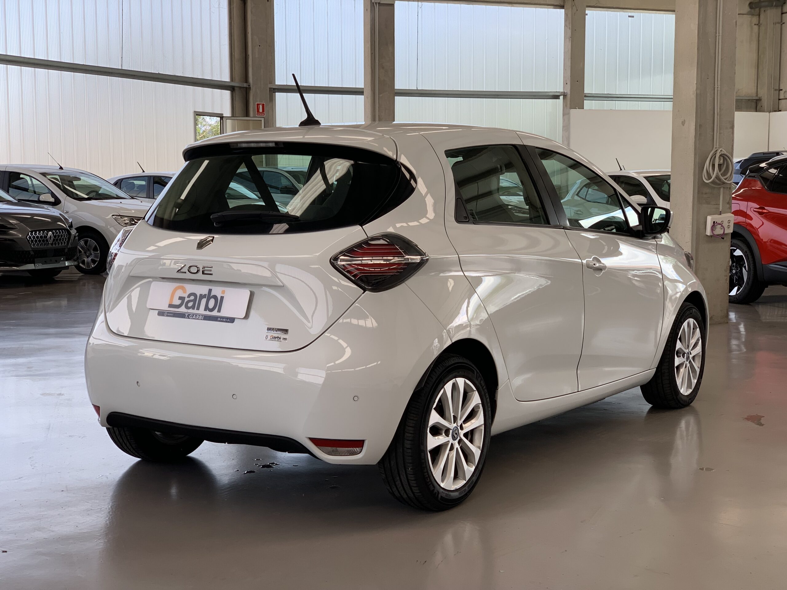 RENAULT ZOE INTENS R110