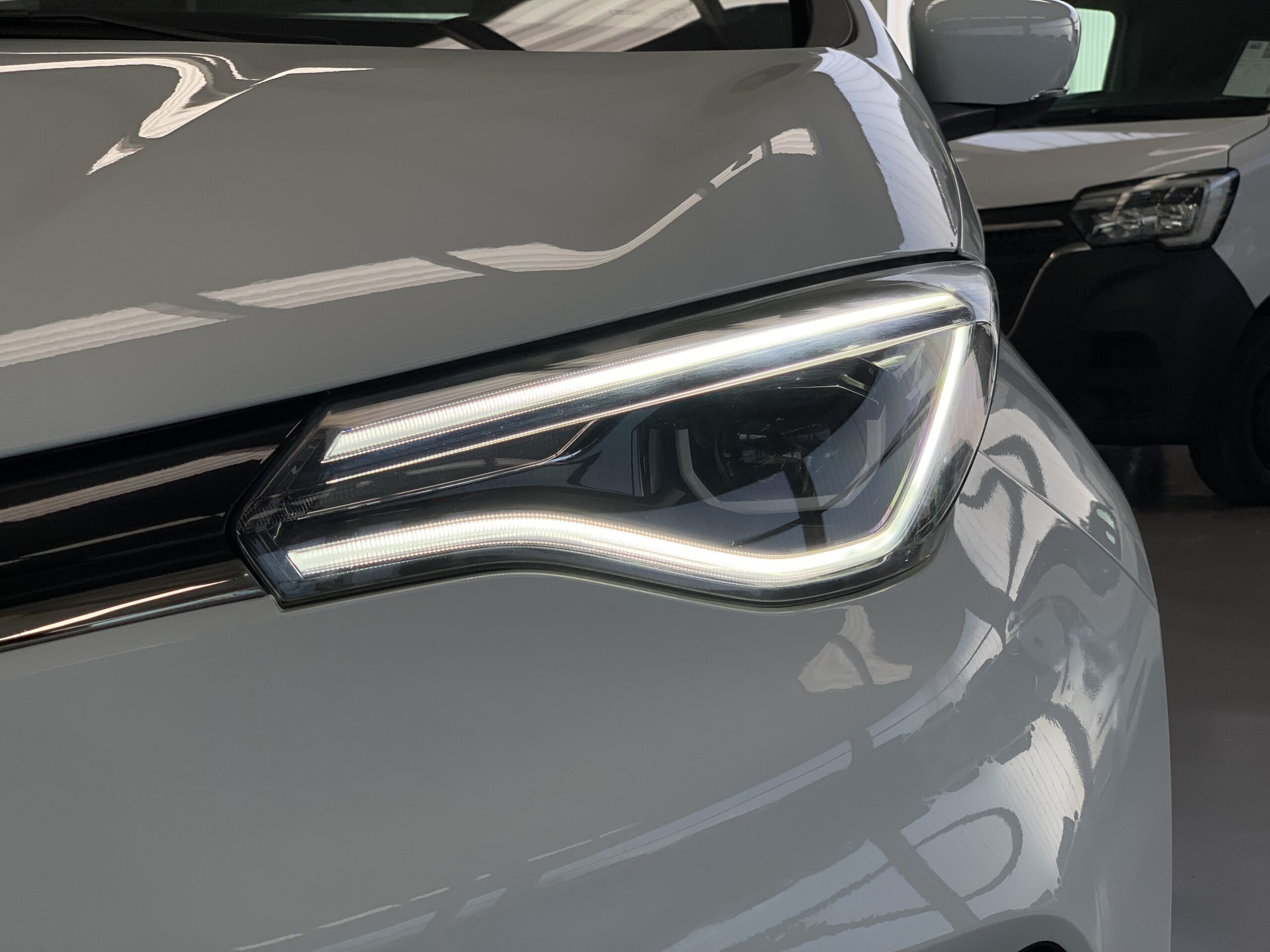 RENAULT ZOE INTENS R110