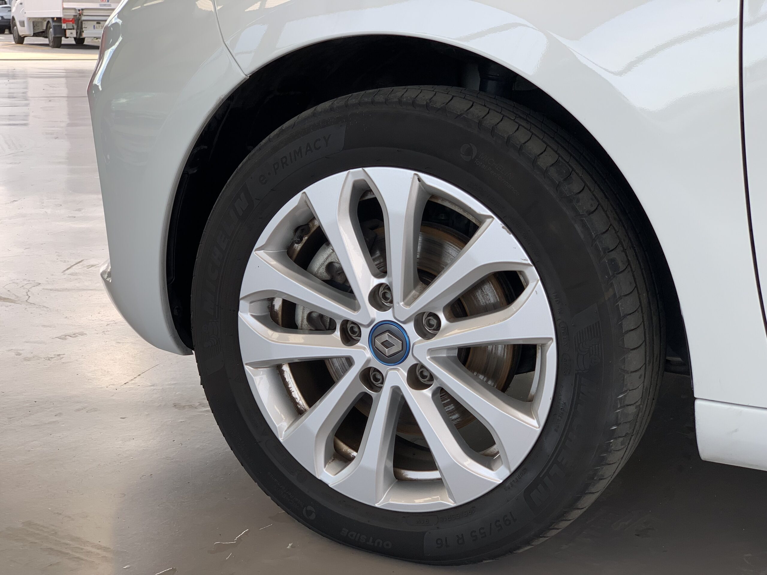 RENAULT ZOE INTENS R110