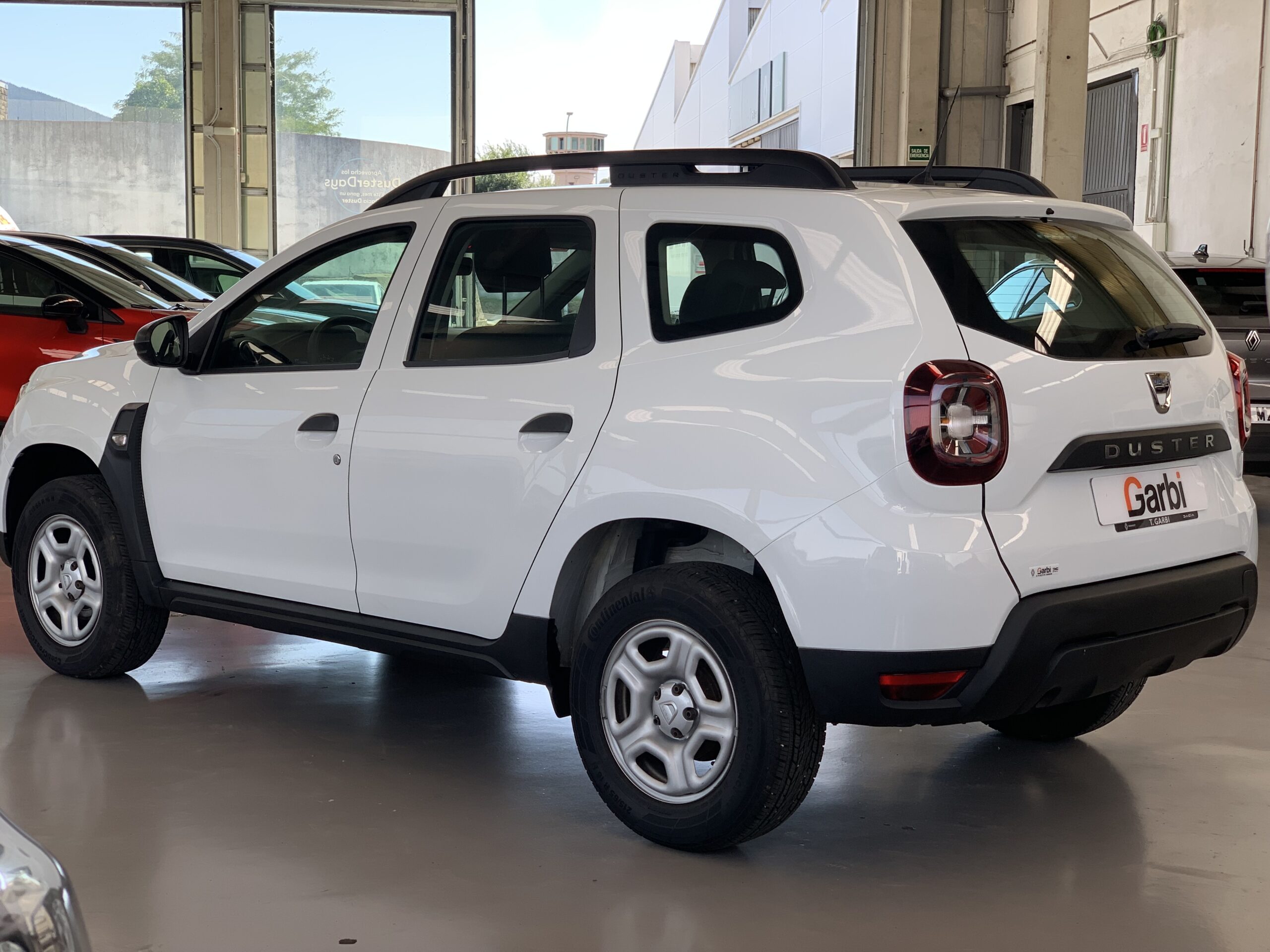 DACIA DUSTER ESSENTIAL BLUE DCI 115CV + CLIMATIZACION MANUAL + PACK MODULARIDAD + RUEDA DE REPUESTO