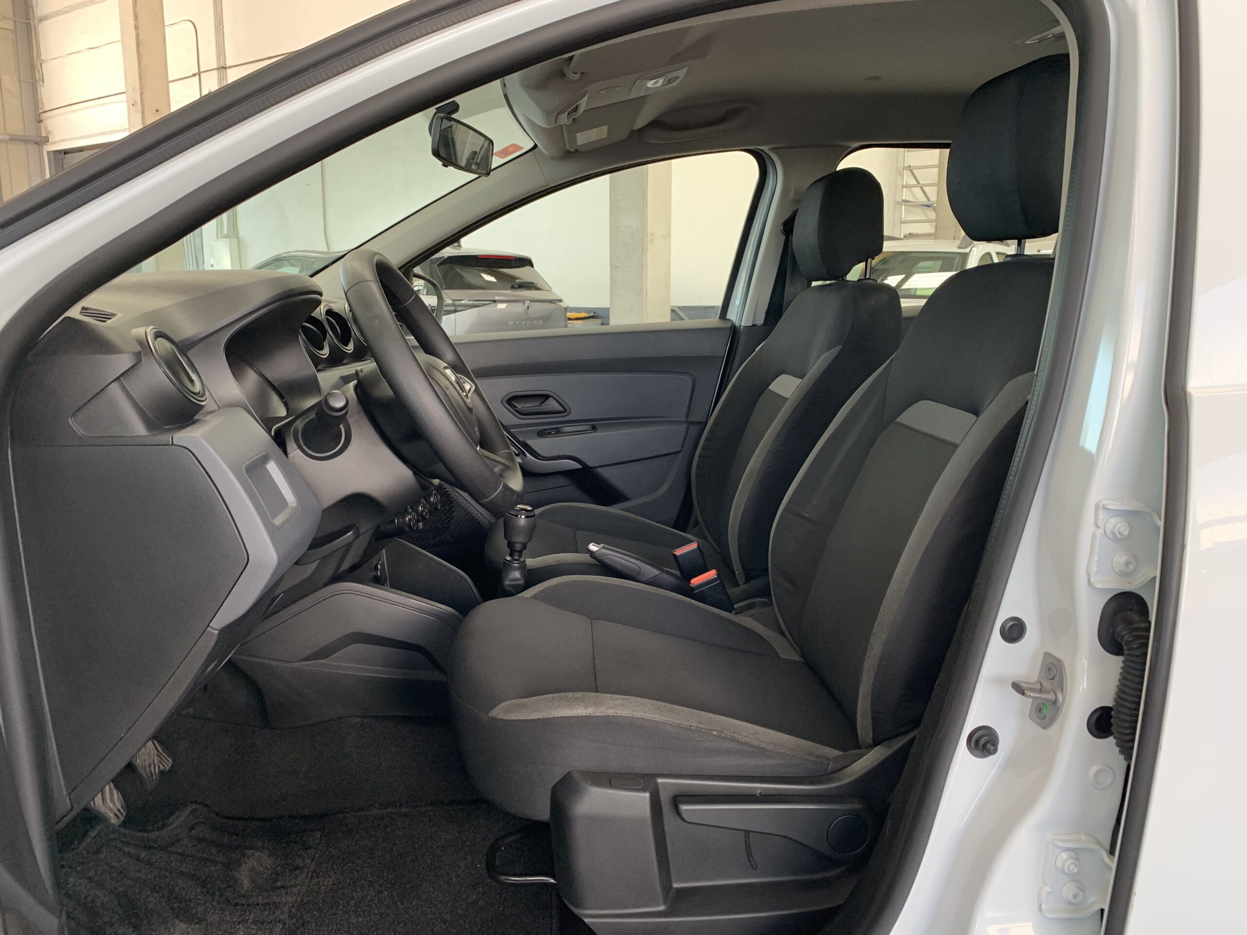 DACIA DUSTER ESSENTIAL BLUE DCI 115CV + CLIMATIZACION MANUAL + PACK MODULARIDAD + RUEDA DE REPUESTO