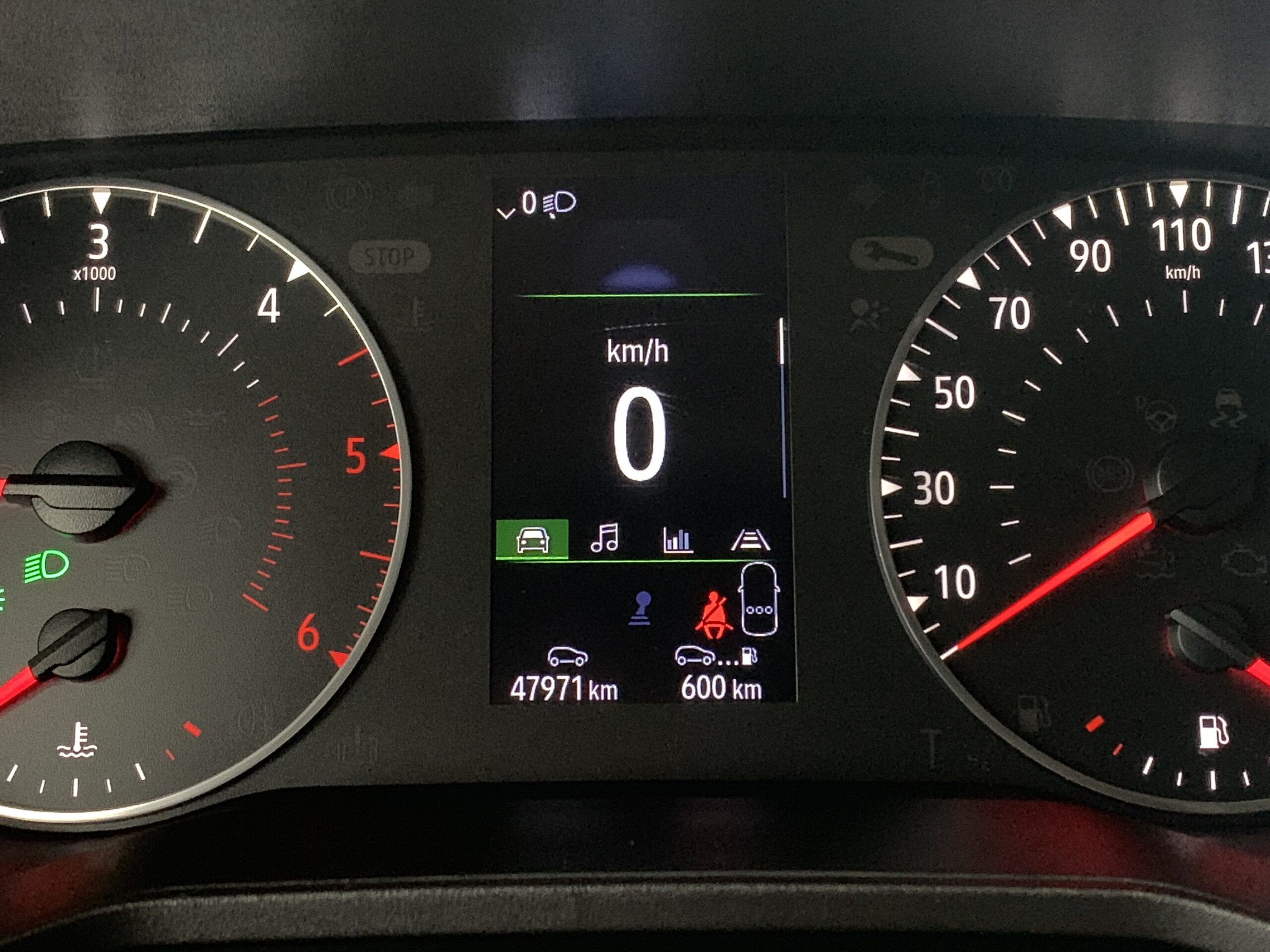 RENAULT CLIO EQUILIBRE 1.5 BLUE DCI 100CV + RUEDA DE REPUESTO