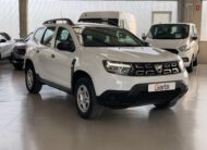 DACIA DUSTER ESSENTIAL BLUE DCI 115CV 4X4 + RUEDA DE REPUESTO + CLIMATIZACION MANUAL + PACK CONFORT + PANTALLA 8″