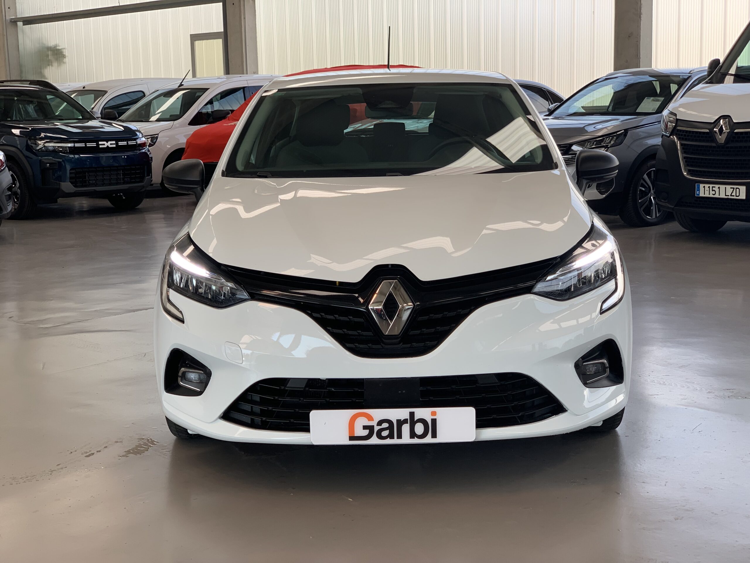 RENAULT CLIO BUSINESS DCI 100CV + PACK ESTANDAR SAFETY