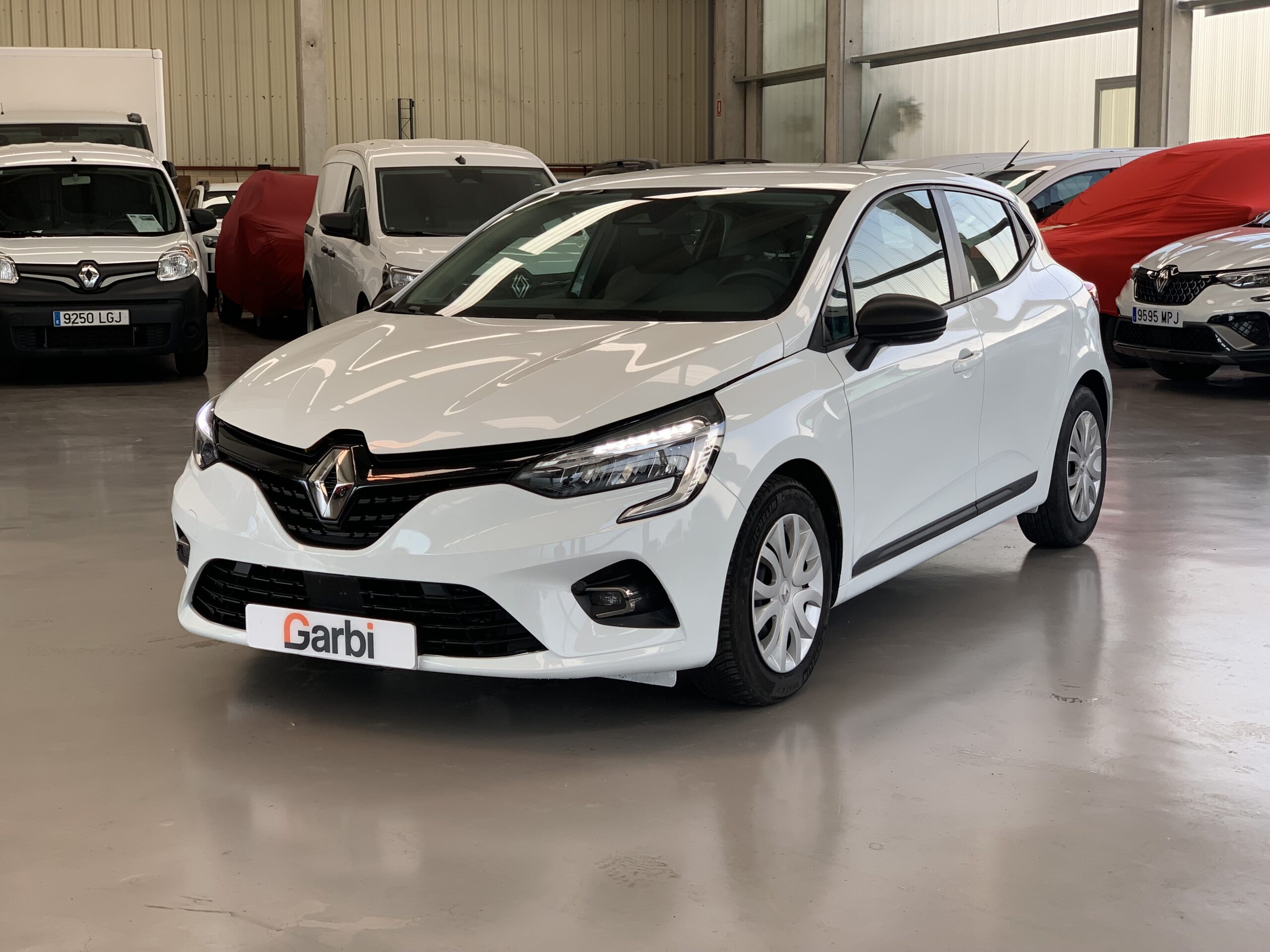 RENAULT CLIO BUSINESS DCI 100CV + PACK ESTANDAR SAFETY