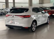 RENAULT MEGANE ZEN HIBRIDO ENCHUFABLE 160CV + PACK EASY PARKING + PACK MULTIMEDIA
