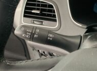 RENAULT MEGANE ZEN HIBRIDO ENCHUFABLE 160CV + PACK EASY PARKING + PACK MULTIMEDIA